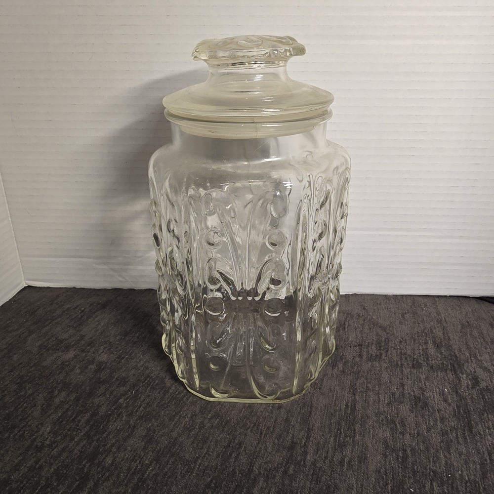 Vintage L.E. Smith Imperial Atterbury Scroll Clear Glass Canister Jar 9 1/4"